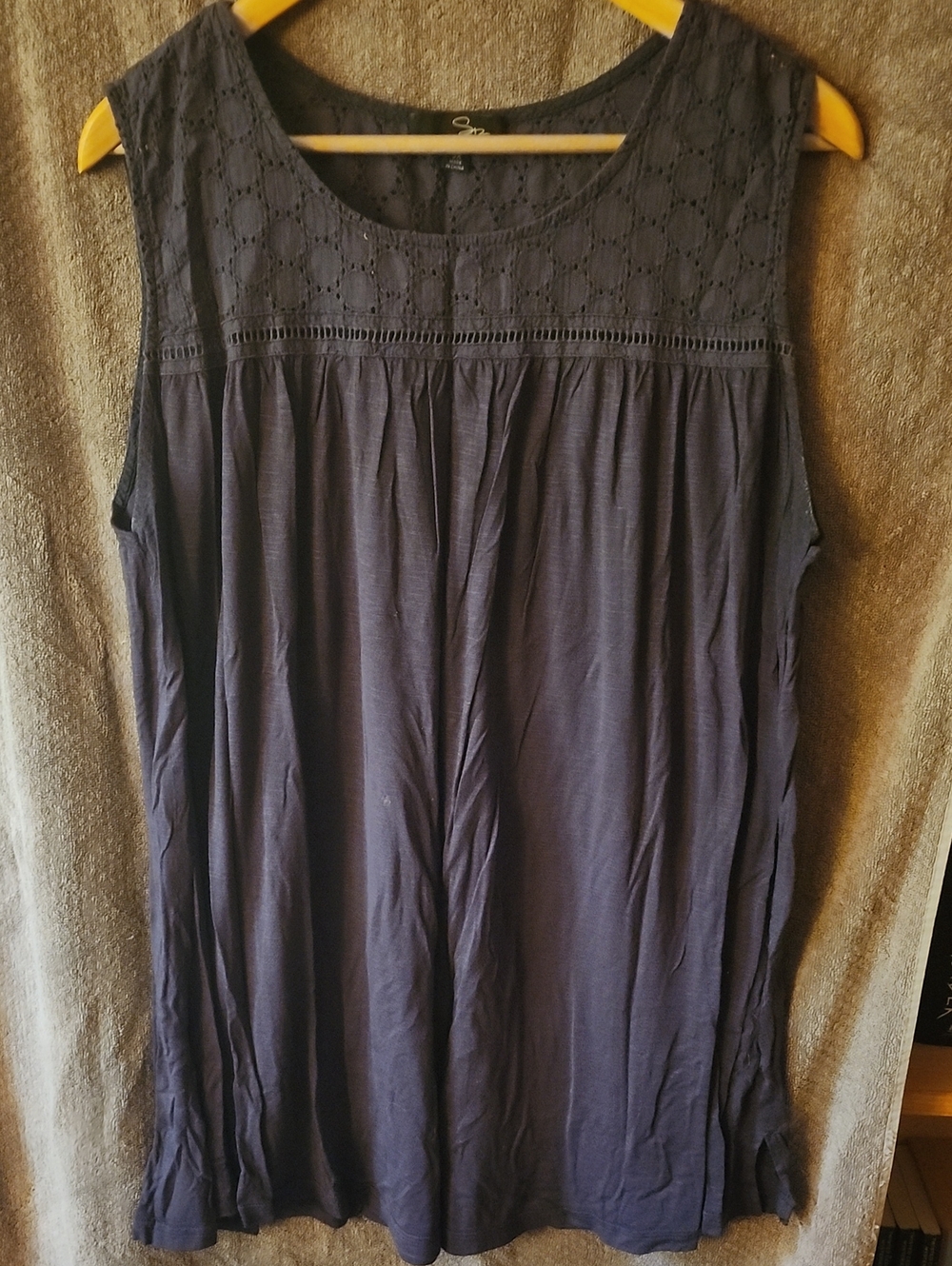 Sleeveless Eyelet Yoke Tank Top - Dark Grey